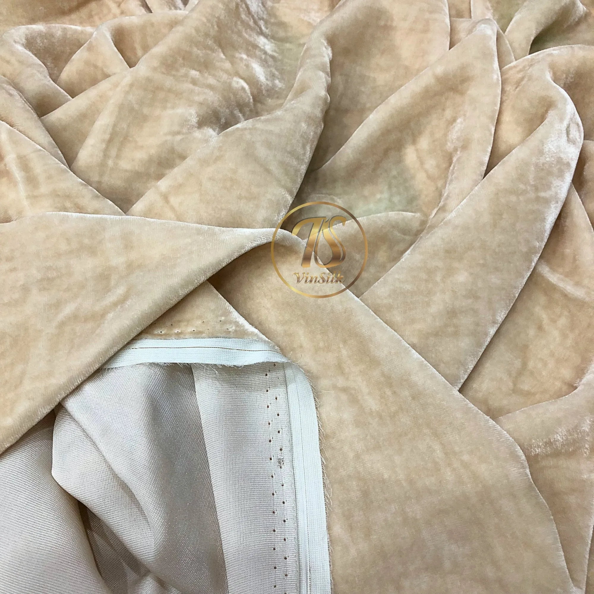 100% MULBERRY SILK VELVET fabric by the yard - Ivory silk velvet for Dress, Skirt, High End Garment - Silk apparel fabric - Sewing clothes