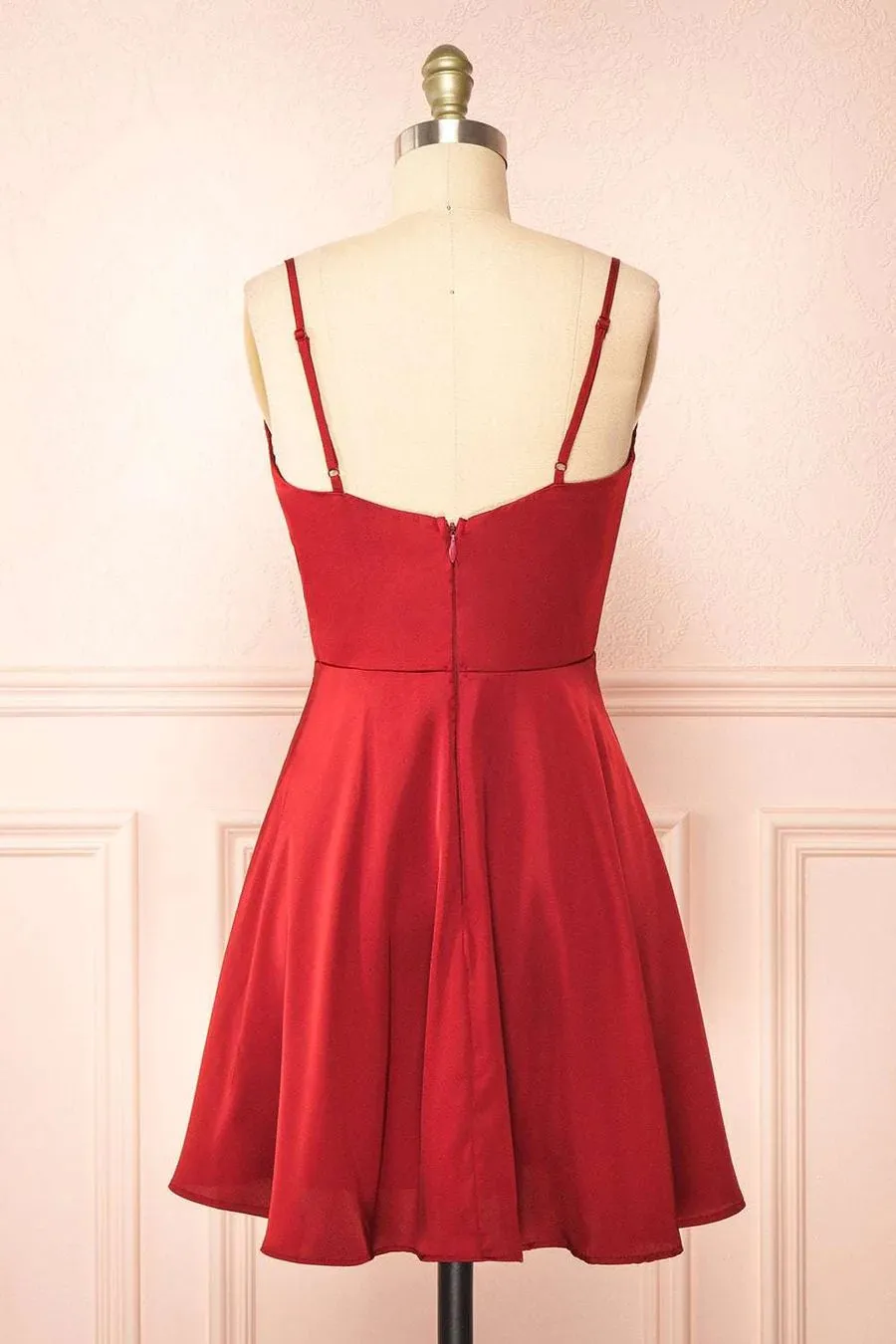 Classic Red Cow Neck Homecoming Dress Bridesmaid Dresses