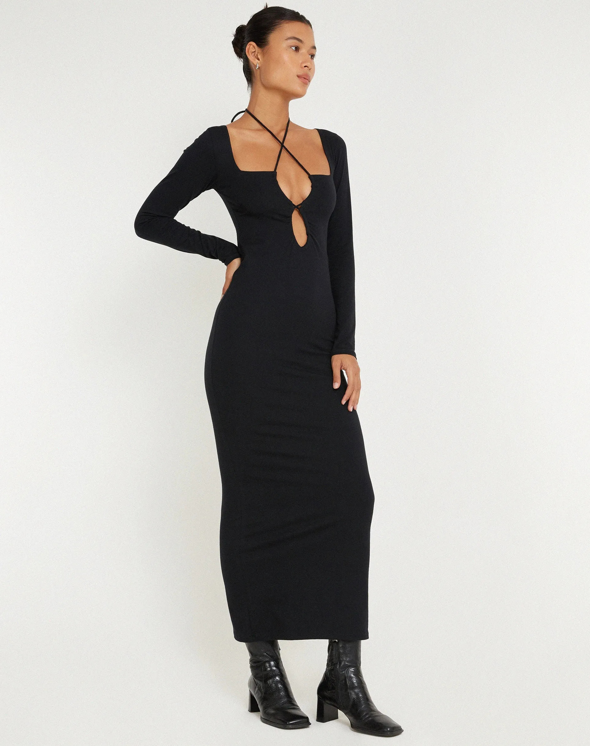 Delani Long Sleeve Midi Dress in Black